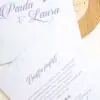 Imagen principal de la funda personalizada para invitaciu00f3n vinilo modelo 3, diseu00f1o A elegante y sobrio