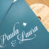 Funda personalizada para invitaciu00f3n vinilo modelo 3, diseu00f1o B con estilo clu00e1sico